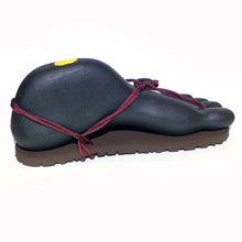 Load image into Gallery viewer, Huarachi #01 / vibram sole / Tobacco × Wine red
